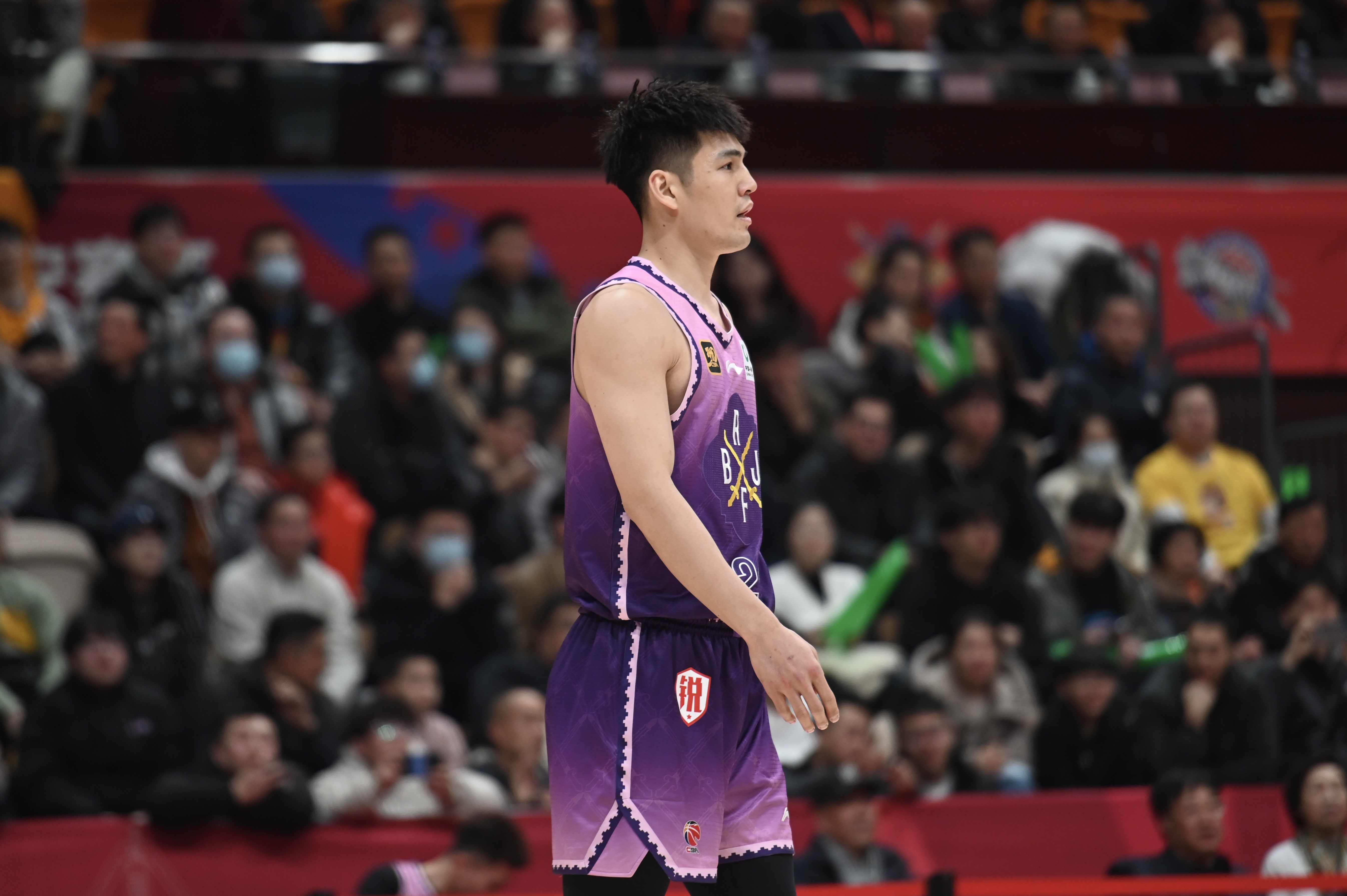  表現(xiàn)可以！陳國豪8中5拿到13分3板1斷